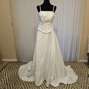 Vintage St. Mary's Chic Strapless White Gown 10